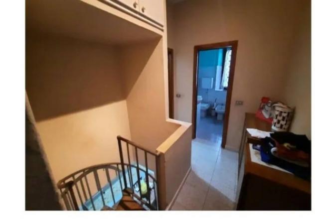 Immobile in asta di 106 m² con più di 5 locali in vendita a Malnate - Foto 8
