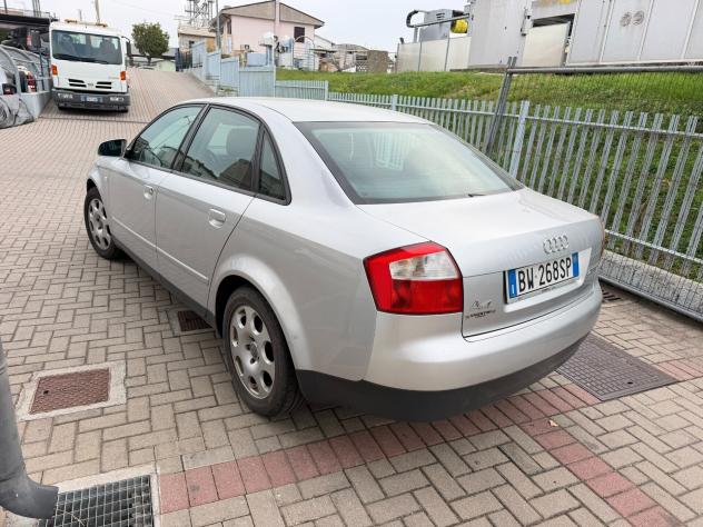 Audi A4 2.5 V6 TDI cat - Foto 4