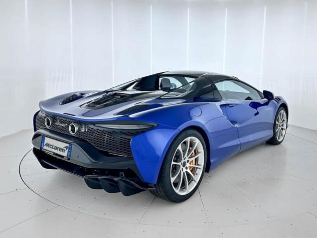 McLaren Artura Spider - McLaren Milano - Foto 9