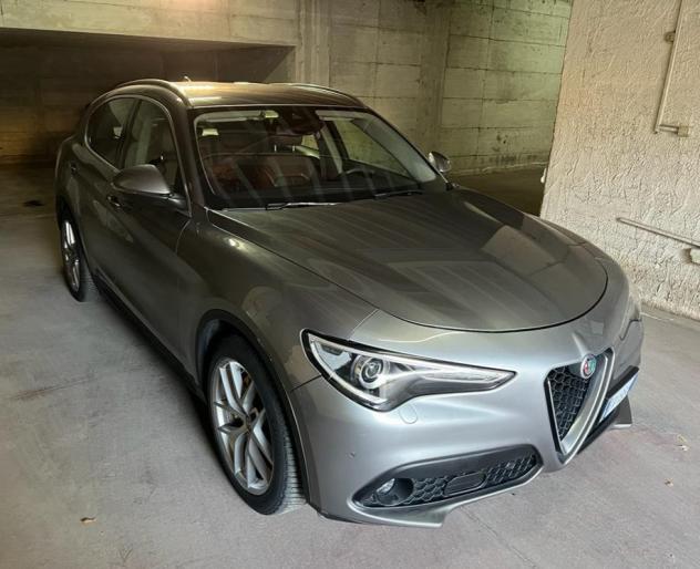 Alfa Romeo Stelvio 2.2 Turbodiesel 180 CV AT8 RWD Executive - Foto 3