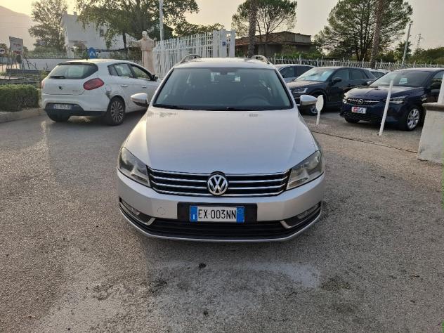 Volkswagen Passat 1.6 TDI 105CV BlueMotion - Foto 2