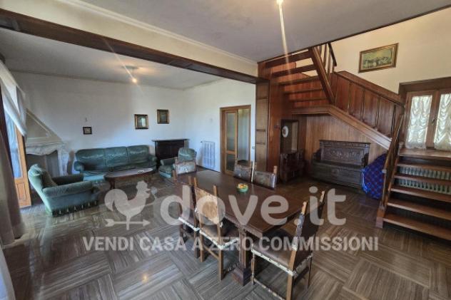 Villa di 300 m² con più di 5 locali e box auto in vendita a Montepulciano - Foto 12