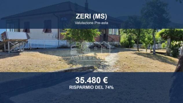 Immobile in asta di 138 m² con più di 5 locali e box auto in vendita a Zeri