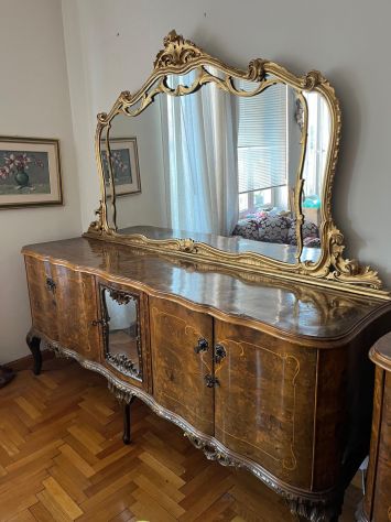 Elegante Sala da Pranzo d'Epoca Classica - Foto 4