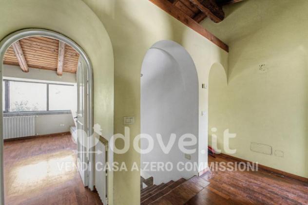 Casa indipendente di 200 m² con più di 5 locali in vendita a Catania - Foto 13