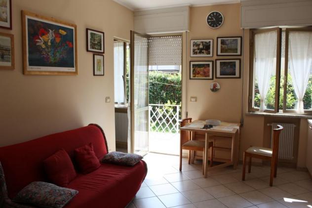 APPARTAMENTO di 4 vani e di 80 mq (MASSA - Marina di Massa) rif. A292 - Foto 2
