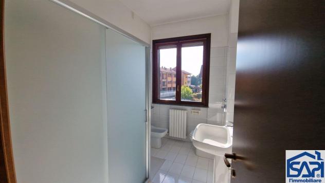 In vendita: appartamento indipendente in villa bifamiliare - Foto 12