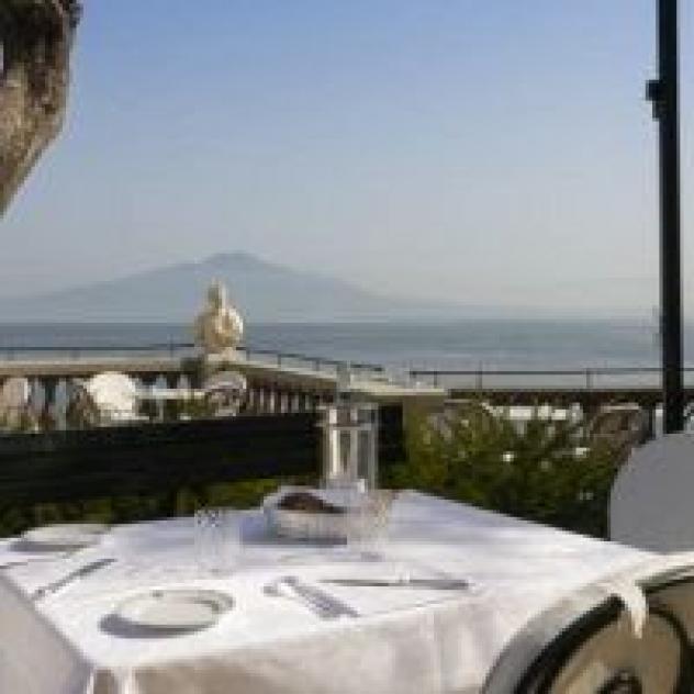 Grande Albergo Excelsior Vittoria S.p.a. - Foto 2