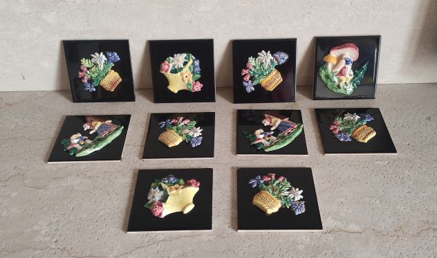 10 piastrelle decorative in ceramica con rilievi