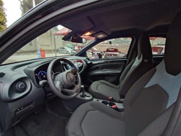 TOYOTA Aygo X 1.5 Hybrid 115 CV 5 porte rif. 23307803 - Foto 10