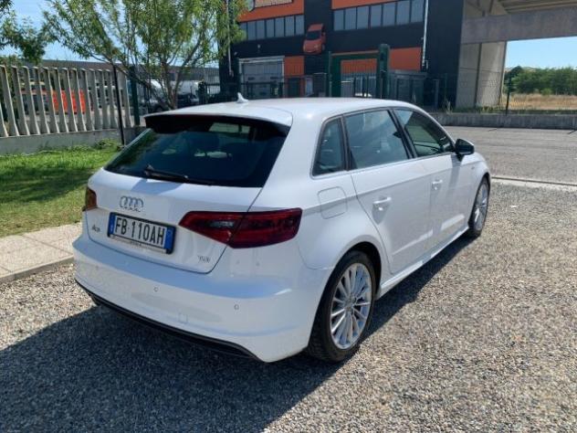 AUDI A3 SPB 1.6 TDI S-LINE Admired rif. 23900850 - Foto 5