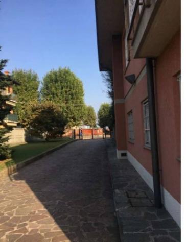 Immobile in asta di 153 m², box auto in vendita a Bregnano - Foto 3