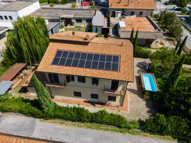Villa 498 mq in Vendita a Chiusi - Foto 2