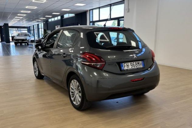 PEUGEOT 208 1° serie BlueHDi 75 5 porte Allure rif. 23938763 - Foto 5