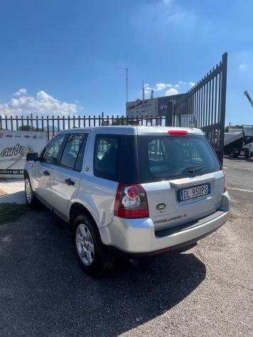 Land Rover Freelander 2.2 TD4 S.W. SE - Foto 3