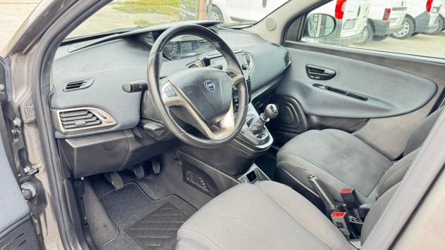 Lancia Ypsilon 1.0 FireFly 5 porte S&S Hybrid Gold - Foto 6