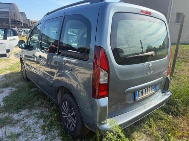 PEUGEOT Partner Tepee Mix 1.6 8V HDi 92 FAP Active Bellissima rif. 24045935 - Foto 6