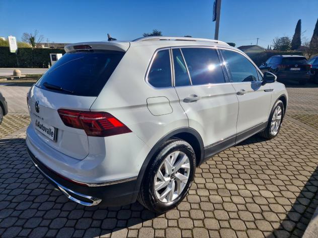 Volkswagen Tiguan Tiguan 2.0 TDI 150 CV SCR DSG Elegance - Foto 5