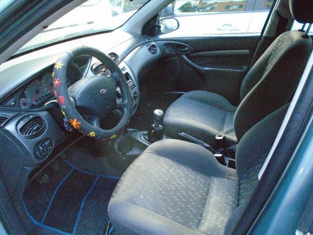 FORD Focus '2001 5p 1.8 tdci OK NEOPATENTATI - Foto 8