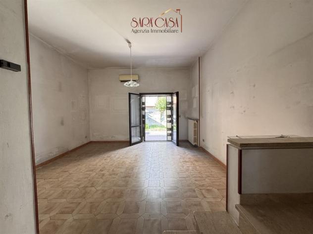 Villetta centrale con giardino fronte retro in ottima posizione - Foto 3