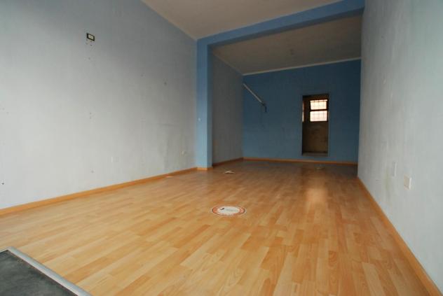 Locale comm.le/Fondo in affitto a Pontedera 50 mq Rif: 958619