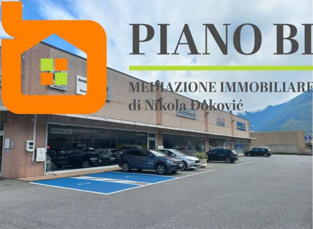 V000506 - CAPANNONE COMMERCIALE DI AMPIA METRATURA - Foto 2