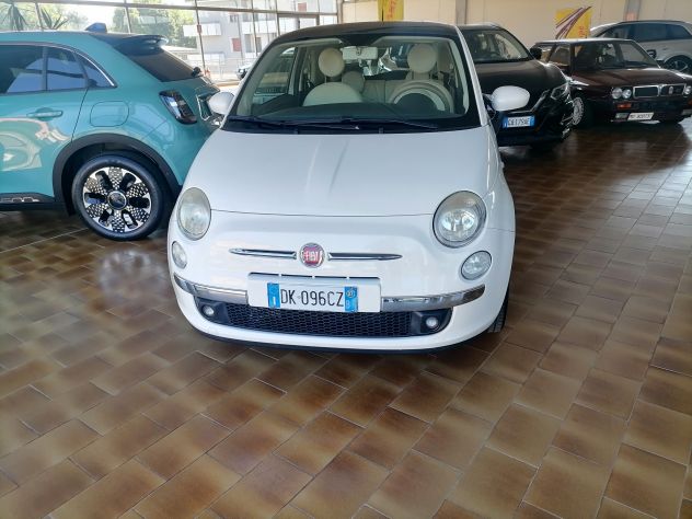FIAT 500 LOUNGE 1.300 Mjt T.Diesel x NEOPATENTATI