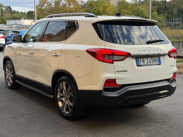 SSANGYONG REXTON 2.2 4WD Icon FULL OPTIONAL (7 POSTI) rif. 24234496 - Foto 4
