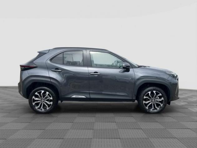 TOYOTA Yaris Cross Yaris Cross 1.5 Hybrid 130 CV 5p. E-CVT Trend rif. 23829017 - Foto 6