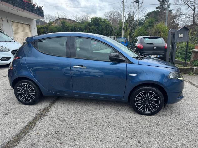 Lancia Ypsilon 1.0 FireFly 5 porte S&S Hybrid Gold Plus - Foto 4