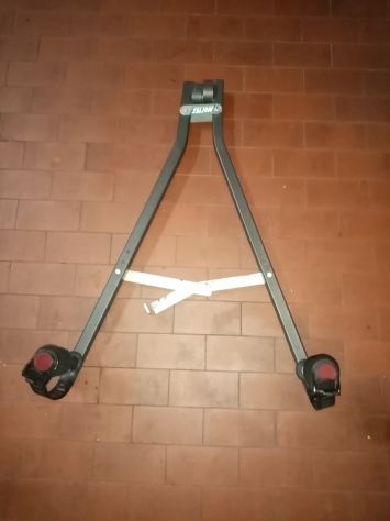 PORTABICI UN POSTO MOTTEZ A009P1/ GANCIO DA TRAINO