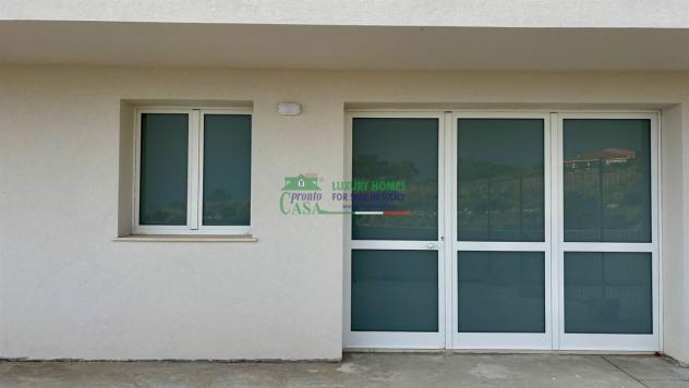Rif. 2427 - Autorimessa di generose dimensioni e vista panoramica a Marina di Ragusa - Foto 11