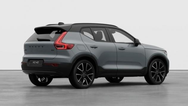 VOLVO XC40 ULTRA BLACK EDITION B4 AUTO rif. 24096102 - Foto 6