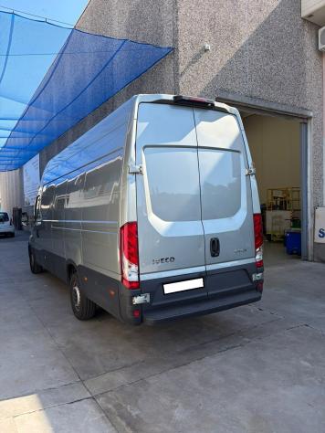 Iveco Daily 35S18HV 3.0 HPT PLM-TA Furgone - Foto 3