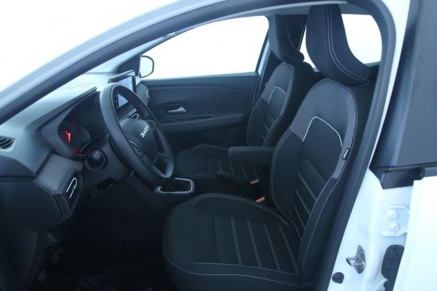 Dacia Sandero 1.0 SCe STREETWAY EXPRESSION Fari FULL LED Y-shape/Sensori di parcheggio posteriori - Foto 7