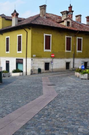Casa indipendente di 578 m² con più di 5 locali e box auto doppio in vendita a Boffalora Sopra Ticino - Foto 6