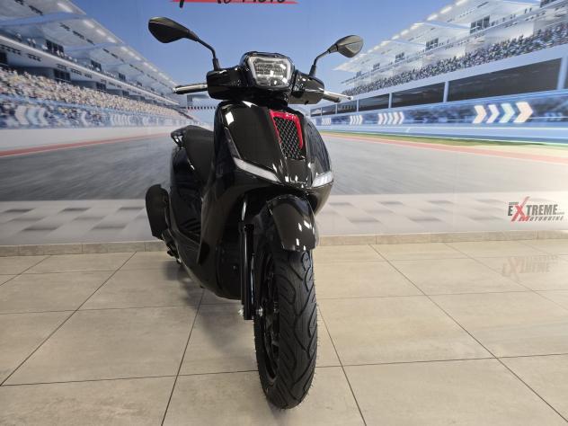 SWM C-Fly 125 nero/ grigio "pronta consegna" - Foto 3