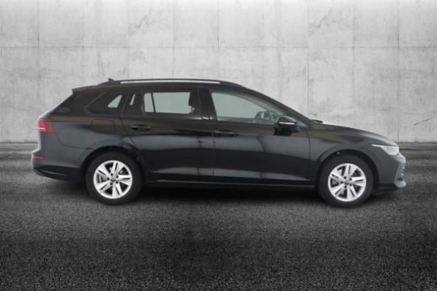 VOLKSWAGEN Golf Variant 2.0 TDI SCR DSG Life rif. 24049255 - Foto 4