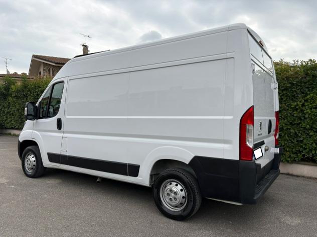 PEUGEOT Boxer 2.2BHDi 140 S&S L2H2 - 2023 - Foto 5