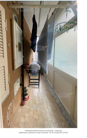IMMOBILI-IMMOBILE RESIDENZIALE-Via Enrico Toti, 28 - Foto 2