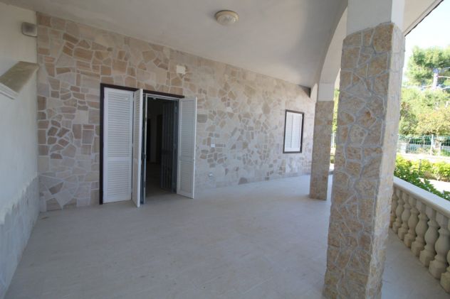 VILLA INDIPENDENTE VIA MERLOT MARINA DI PULSANO - Foto 7