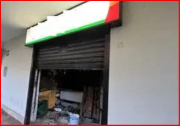 Immobile in asta di 186 m² con più di 5 locali in vendita a Bari - Foto 4