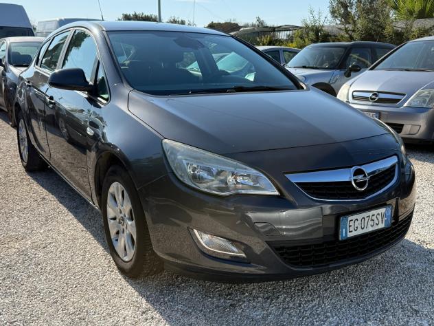Opel Astra 1.7 CDTI 110CV 5 porte Cosmo
