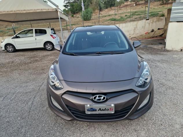 Hyundai i30 1.4 CRDi 5p. 90 CV - Foto 2