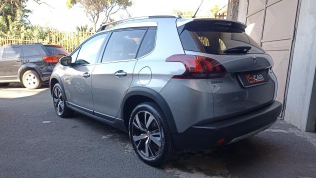 Peugeot 2008 BlueHDi 120 S&S Allure - Foto 4
