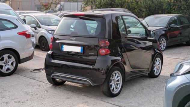 SMART ForTwo MHD 1.0cc 71cv AUTOMATICA TETTO PANORAMICO rif. 24064635 - Foto 3