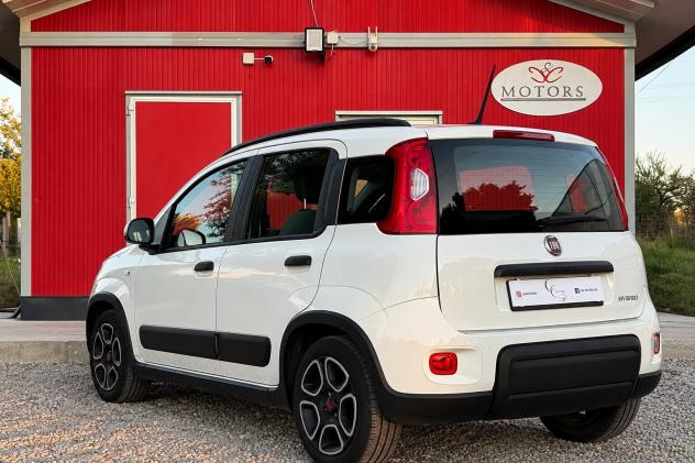 Fiat Panda 1.0 FireFly S&S Hybrid City Life - Foto 10