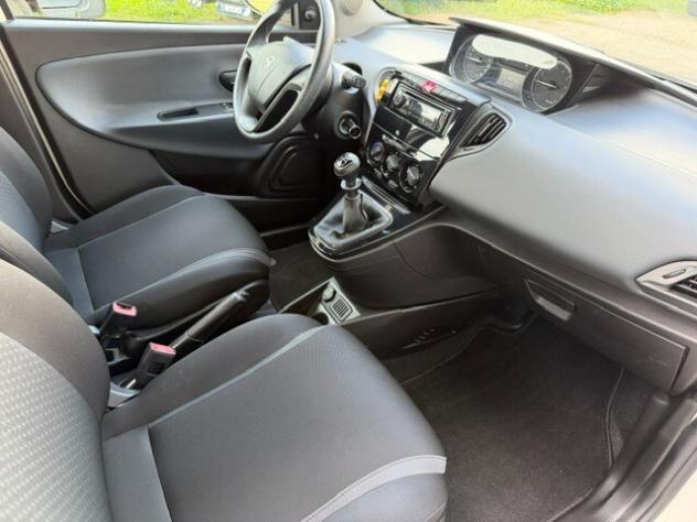 Lancia Ypsilon 1.2 x neopatentati - Foto 7
