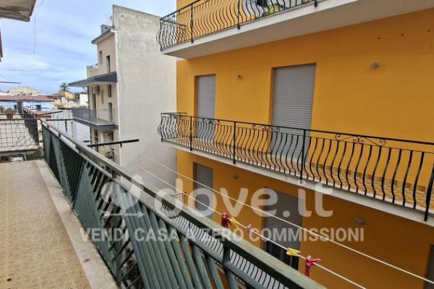 Appartamento di 110 m² con 4 locali in vendita a Letojanni - Foto 5
