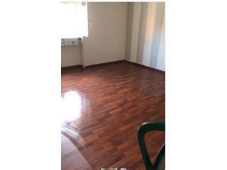 TRILOCALE CORSO INGHILTERRA: 550 euro